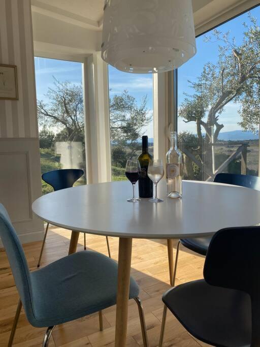 Neuve Romantique Montbrun-des-Corbieres Exterior photo